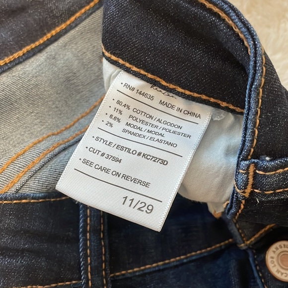 KanCan Dark Jeans - Picture 2 of 5